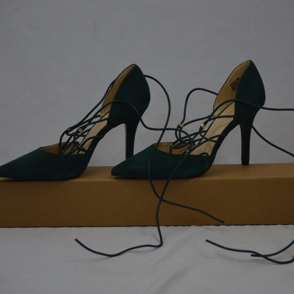 Nine West lace up heels forest green - size 6.5
